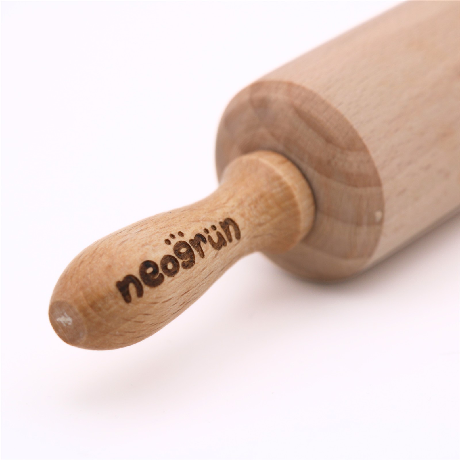 teigrolle-holz-naturbelassen-neogruen-3.jpg